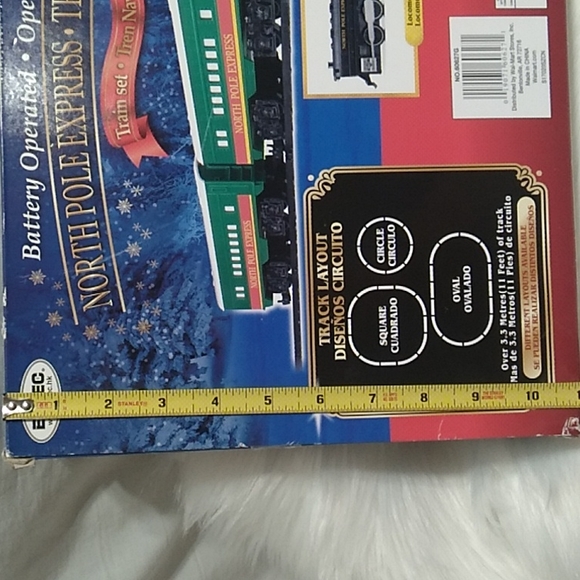EZTEC Battery Operated North Pole Express 29 Piece 2020 Train Set - Picture 16 of 16